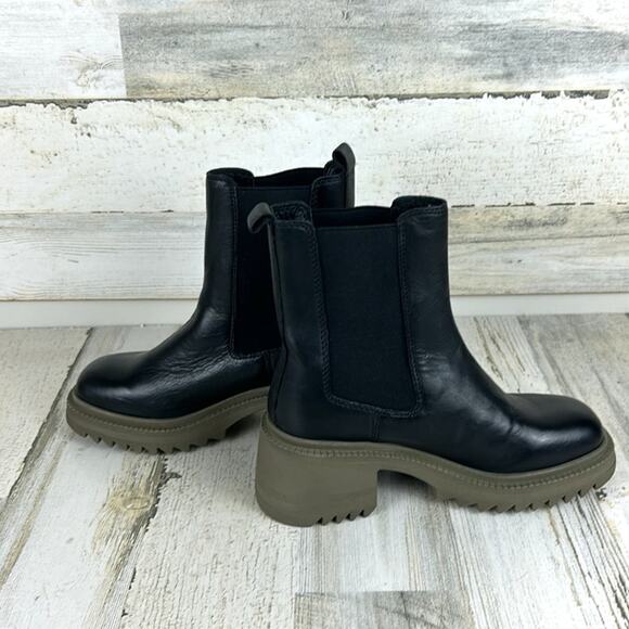 Vince Camuto Anikaa Women’s 5.5M Black Leather Combat Slip-On Ankle Boots NEW - Picture 8 of 10